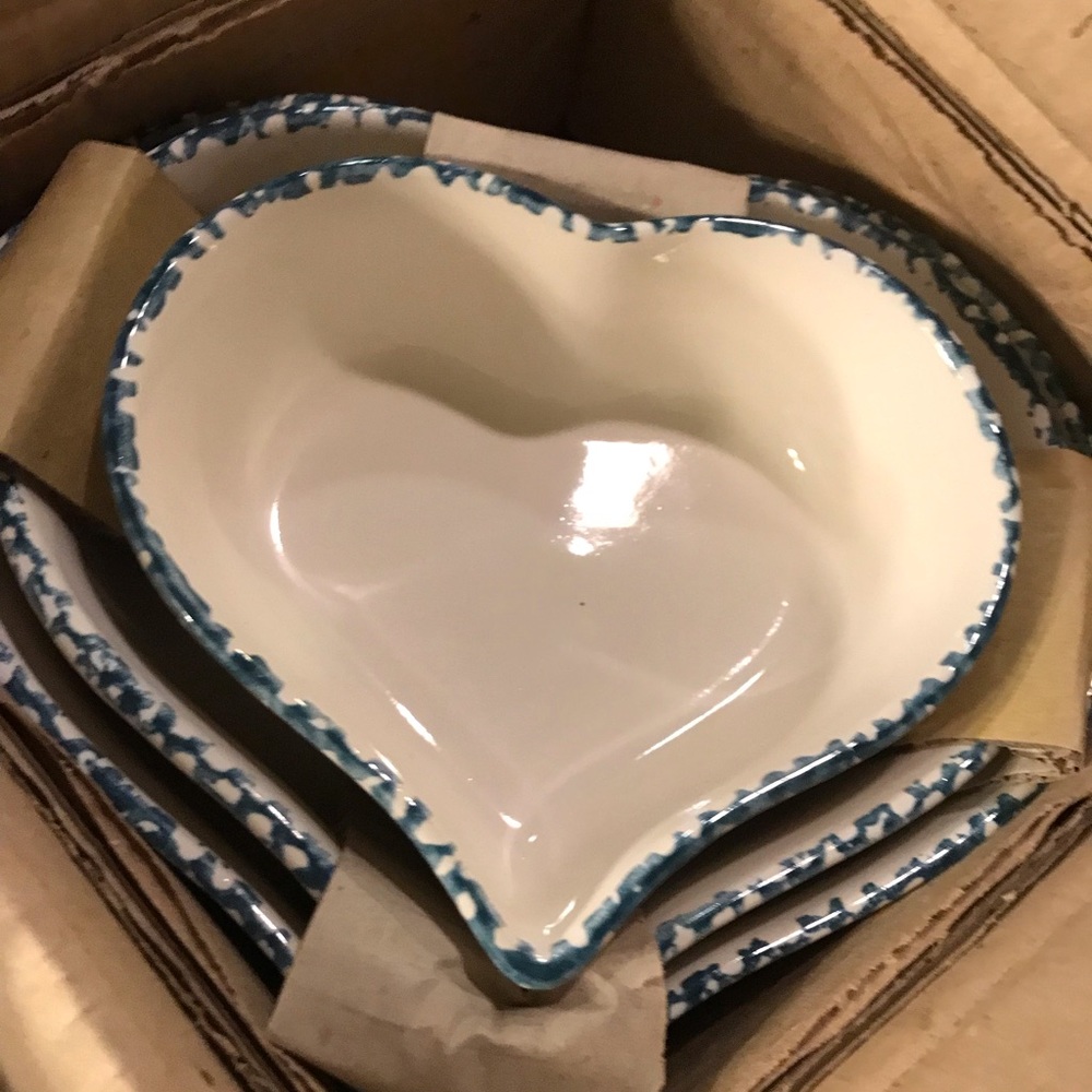 HomeTrends Heart-Shaped Serving Bowls - Picture 2 of 3
